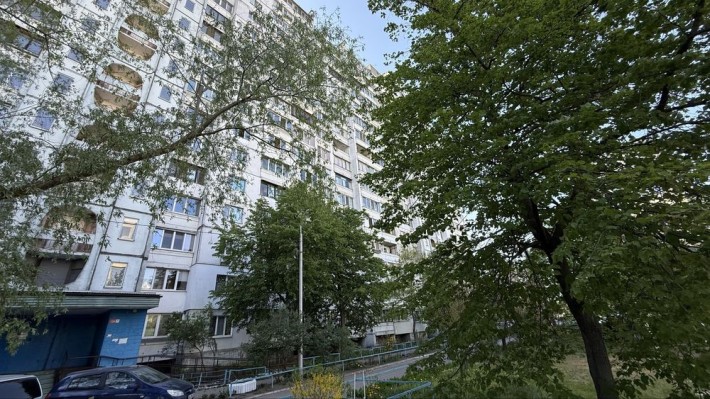 Троещіна, Бальзака, 2 кімнатна квартира - фото 1