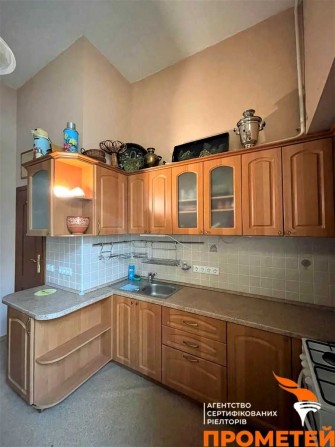 2 кімн. кв-ра вул. Антоновича, 24 м. площа Українських Героїв. - фото 1
