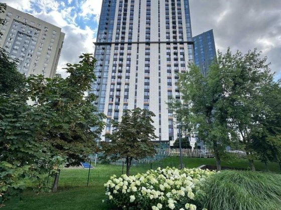 Продам квартиру 1К квартиру в ЖК Метрополіс м.Теремки Киев