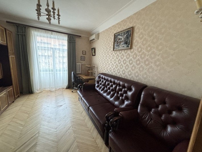 СВОЯ 2к. «сталінка» 54,9м², Героїв Оборони, 3 (метро ВДНГ) - фото 1