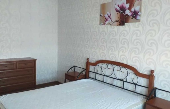 Затишна 2-кімнатна квартира 76.4 кв. м на пр-т. Науки, 30 м. Деміївська Голосіївська - фото 1