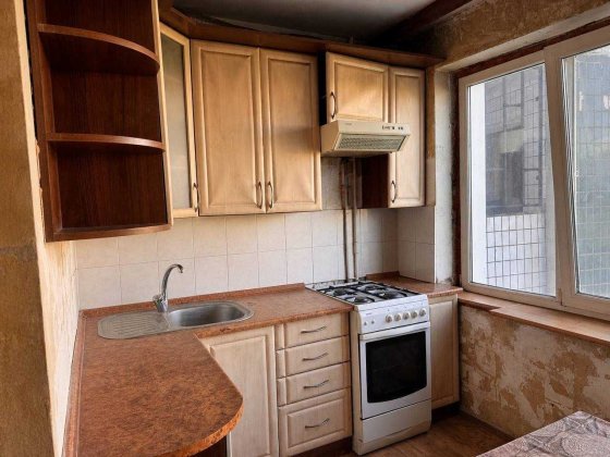 Продаж 3 к. кв. на Малишко, 3, метро Дарниця Киев