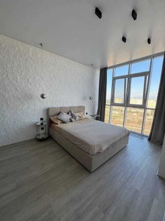Продам 2-кімнатну квартиру 67кв.м. у ЖК Каховський - фото 1