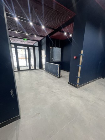 Продам 3к квартиру в Києві біля ТРЦ Ретровіль! - фото 1