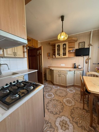 Продаж 3 кімнатноъ квартири , Харківське шоссе 2, - фото 1