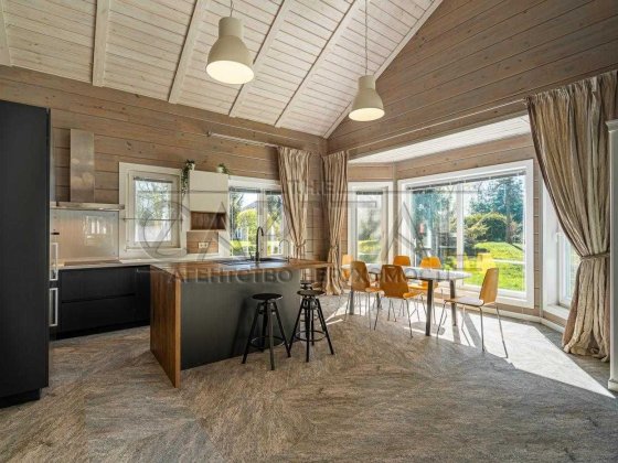 Сучасний будинок в закритому котеджному містечку Riverside Family Club