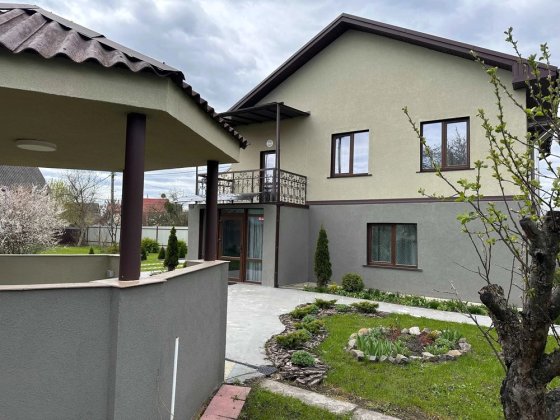 Здам Будинок  метро Славутич Киев