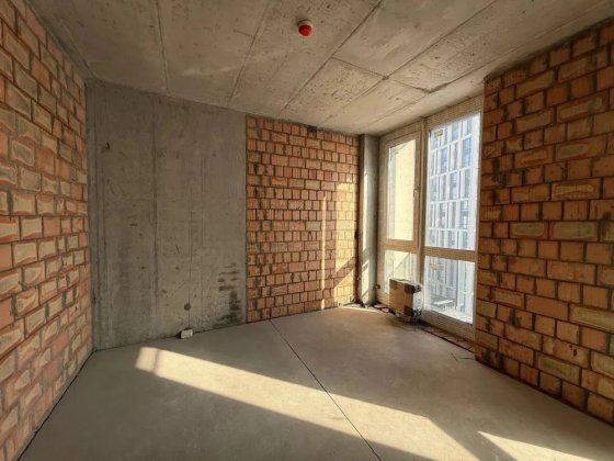 Продаж 1-к, без ремонту ЖК Славутич Киев