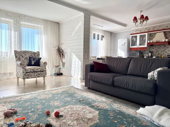 без% продам 3-к квартиру вул. Голосіївська 13б Деміївська