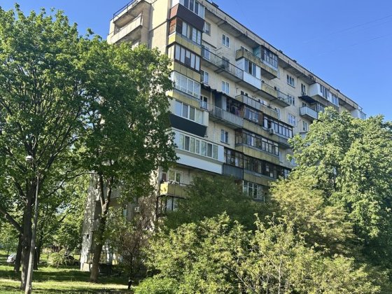 Продаж1кв 24м Виноградар Пров. Межовий 5 Вітряні Гори Метро 20хв пішки