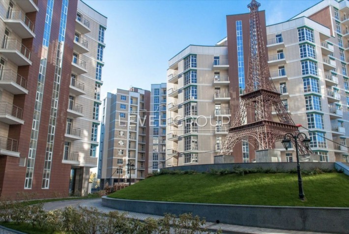 Простора квартира під індивідуальний дизайн ЖК «Французький квартал» - фото 1