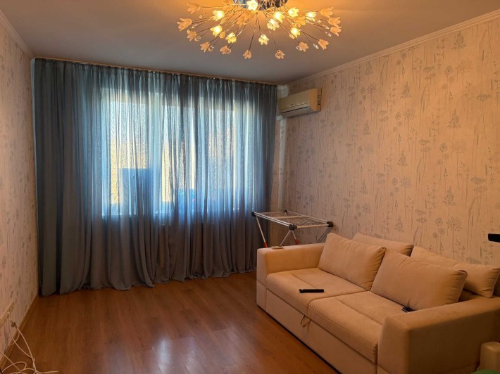 БЕЗ КОМИССИИ! Продажа 3-к квартиры на Днепровской набережной 25! - фото 1