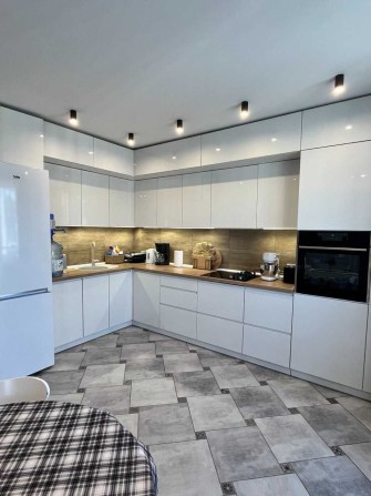ПРОДАМ 3к квартиру 80 м2 ЖК Кришталеві Джерела Дизайнерський ремонт - фото 1