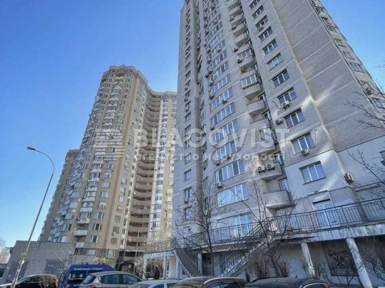 Продам евродвушку 52м2 по вул. Кошица 9б. Київ