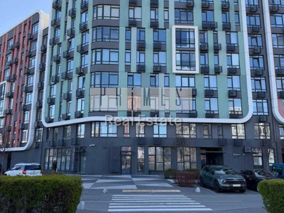 Продаж 4-кімнатної квартири в ЖК Республіка вул. Тадея Рильського, 3 Розпочато ремонт Киев