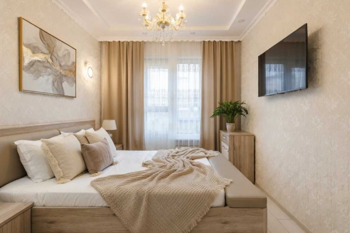 3-кімнатна квартира 79,3 м² з ремонтом, Печерськ, ЖК Володимирський - фото 1