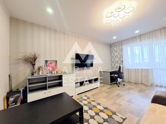 Продаж 3к 93м Вишняківська 7б Позняки, Харківська 15 хв пішки Київ