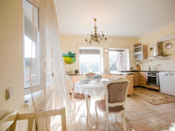 Оренда затишного двоповерхового будинку -140 м². Можливо на літній сезон Київ