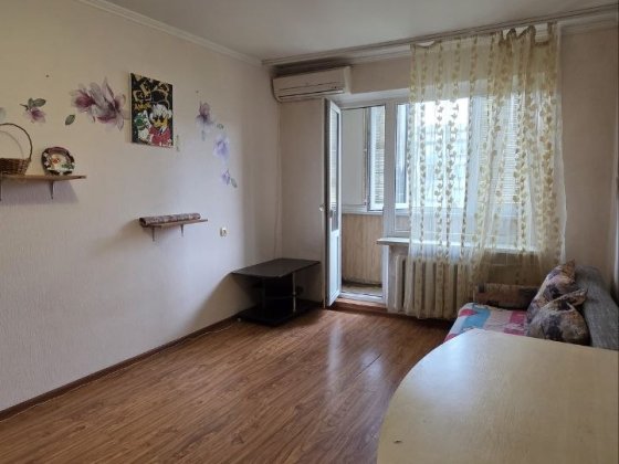 Продам 1 комнатную чешку Таирова, ул Ильфа и Петрова Одесса