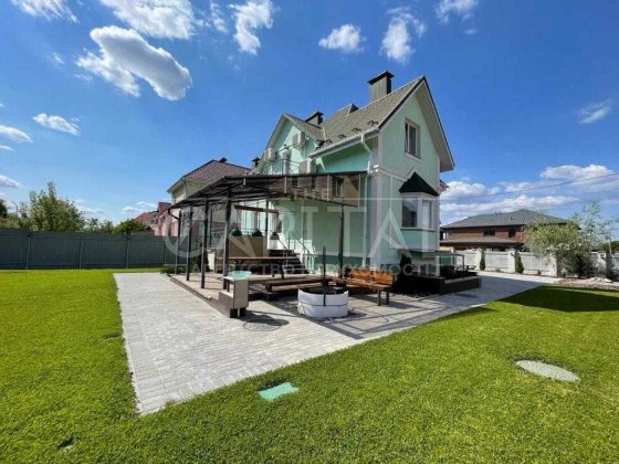 Здається в оренду будинок 240м2 в Києві Солом'янський район Киев