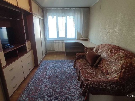 Продам 3-кімн. квартиру біля метро Деміївська, Голосіївський проспект 7. Без комісії Киев