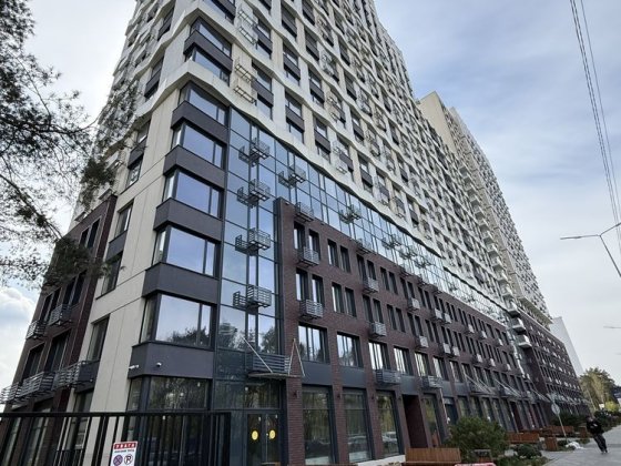 Продаж 3к квартири з ТЕРАСОЮ 30 м² | ЖК Новий Автограф | 98 м² Київ