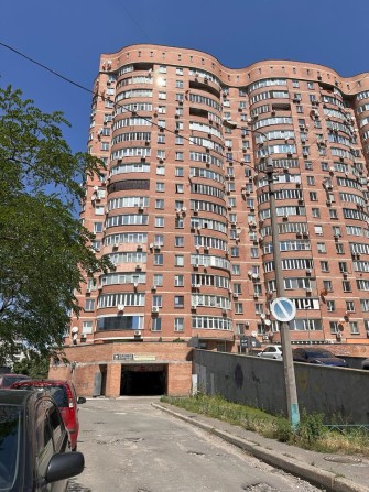 Продаж 3 кім квартири з підземним паркінгом - фото 1