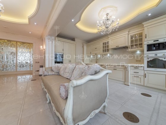 Продажа квартиры с новым ремонтом Драгомирова 16 Новопечерские липки Київ