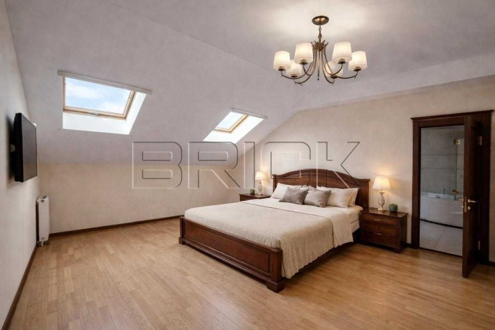 Продаж 3к, 138м2, Вел. Васельківська 38, дворівнева, Печерський район - фото 1
