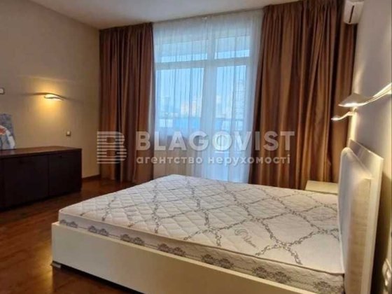 Продаж 3-кім центр вул Антоновича 131 ЖК Парк-хол Горький Київ