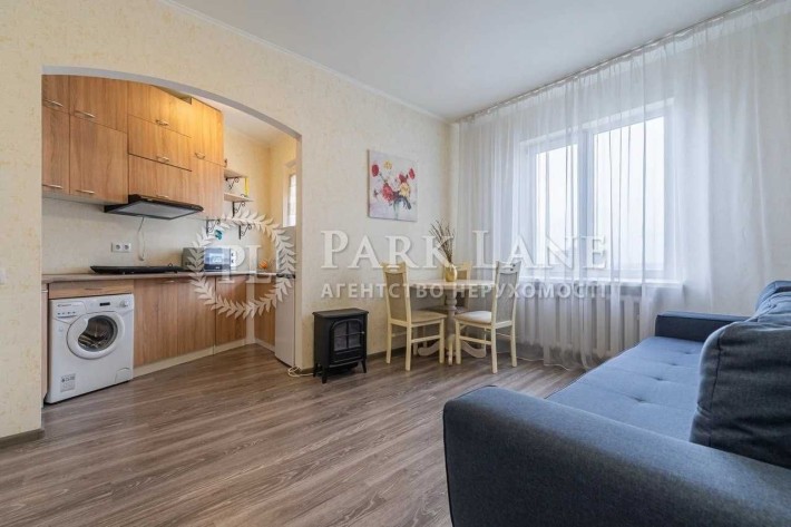 Продаж квартири з ремонтом Харківське шосе 56, Дарниця - фото 1