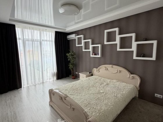 Продаж квартири 1к Регенераторна,  ЖК КомфортТаун Київ Киев