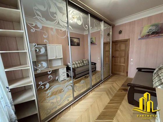 Продаж 2-кімнатної квартири | вул. Героїв Оборони, 3 | Голосіївський район Киев