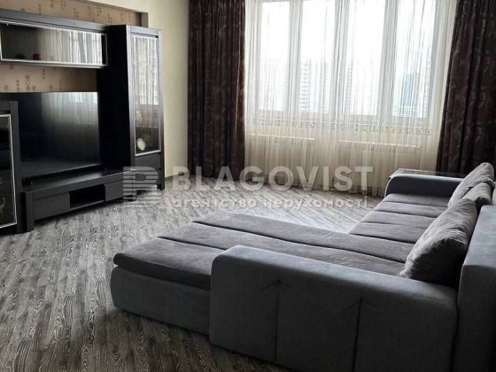 Продаж 4х кім квартири з ремонтом  133кв.м Срібнокільська 22 метро Осокорки Позняки Киев