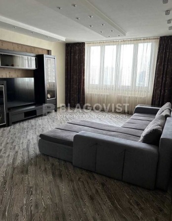 Продаж 4х кім квартири з ремонтом  133кв.м Срібнокільська 22 метро Осокорки Позняки - фото 1