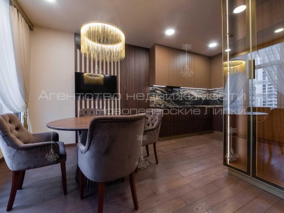 Продаж 3к.кв, 80 м2 ЖК Новопечерські Липки, Драгомірова 20 Киев