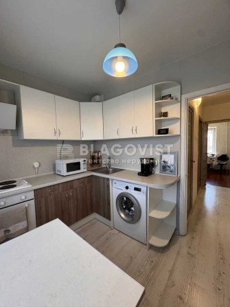 Продаж квартири вул.Ревуцького 13 , 3кімн., 73кв.м - фото 1