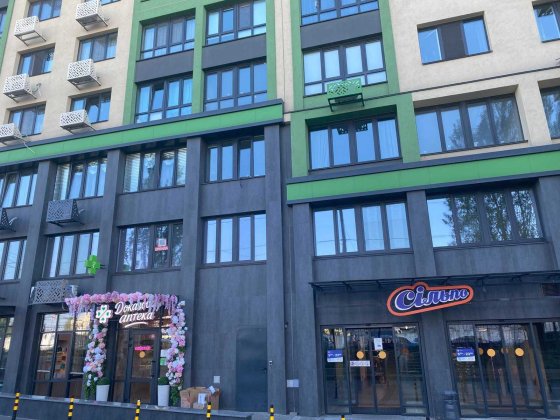 Продам  видову 3-х кімн квартиру 105 кв. в ЖК Ліко-Град Перфект Таун, Максимовича, 32В Київ