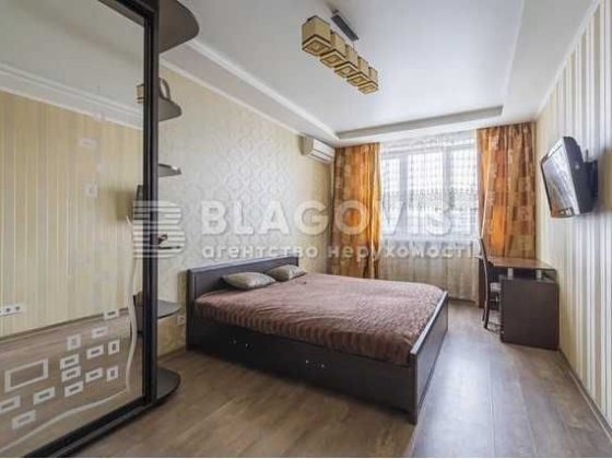 Продаж квартири ВАУЧЕР є-Відновлення 1-к 41.5м2 вул.Феодосійська,1а  М.Голосіївська Киев