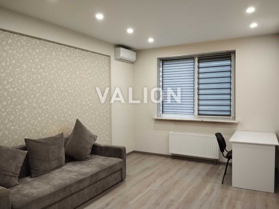 Продам 1 кімнатну квартиру 49.5 м2 ЖК Харківський , вул. Харківське шосе 190, Дарницький район Киев
