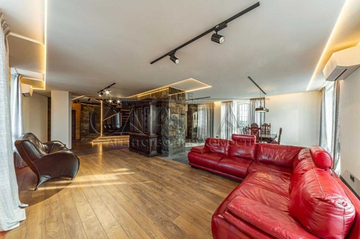Продажа квартиры с терасой, Новопечерская Башня, ул. Бойчука, Печерск. - фото 1