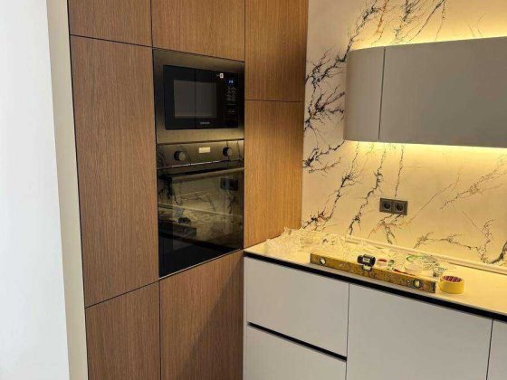 Продам 3-кімн. Гліба Бабіча вул. 8б, 87 м.кв Київ