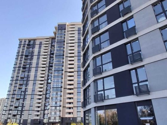 Продаж квартири ЖК Зарічний Славутич Осокорки Київ