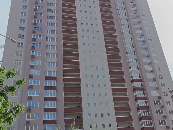 Продаж 2 кім Патріотика Бориса гмирі русової буд 27 Збараж Київ
