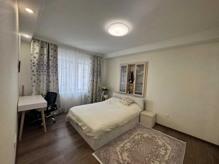 Продаж 2к - вул. Златопільська 4. м. Вокзальна. Терміново! - фото 1