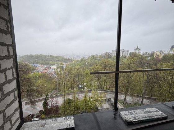 Без% В. Житомирська Пейзажна Алея, пл. Софіївська, Генератор Київ