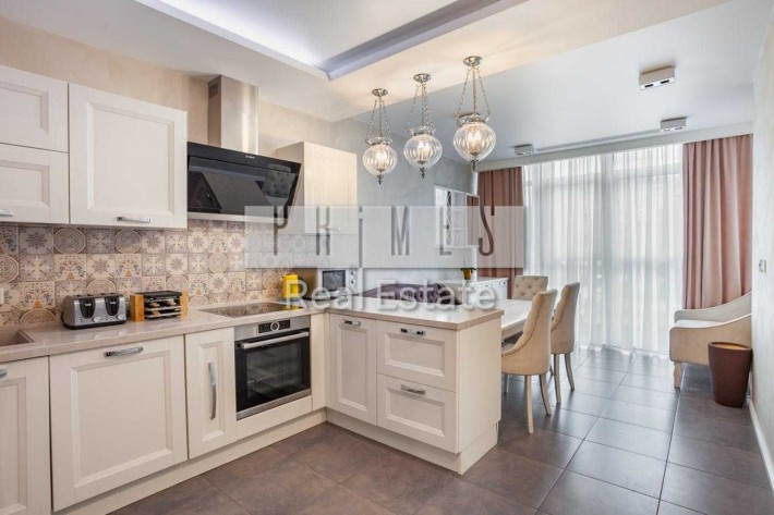 Продам 3к 120 м2 Новопечерские Липки Драгомирова Верхогляда Центр Печерск - фото 1