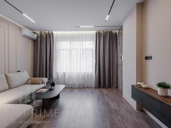 ‼️Продаж великої 2-кімнатної квартири, вул. Антоновича, 103, Палац Україна