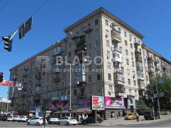 Продаж квартири 2-кімн 53м2 вул.Велика Васильківська  Метро Палац Україна Київ