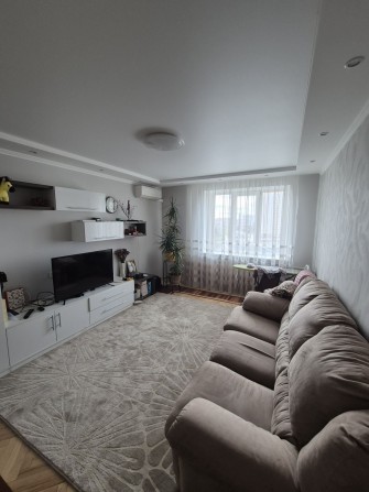 Продам 3к квартиру Симиренка 25-А,спецпроект 1993р - фото 1